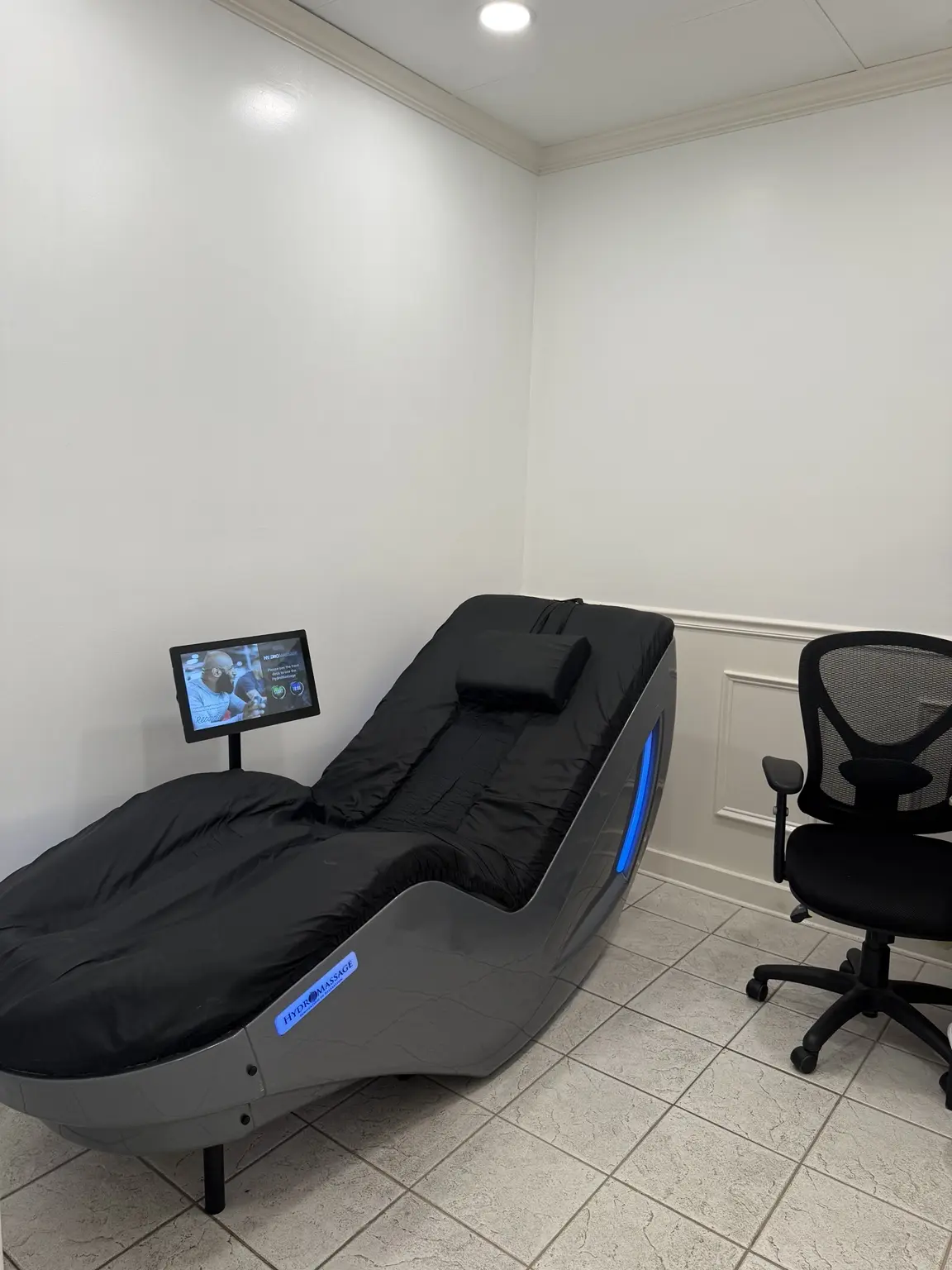 HydroMassage therapy suite